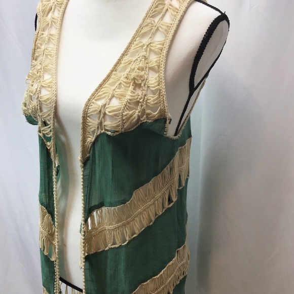 Umgee Green Boho Crocheted Knit Fringe Western Long Vest Size Medium - Picture 4 of 8